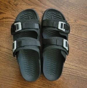 Native Shoes Davis Sandals Black